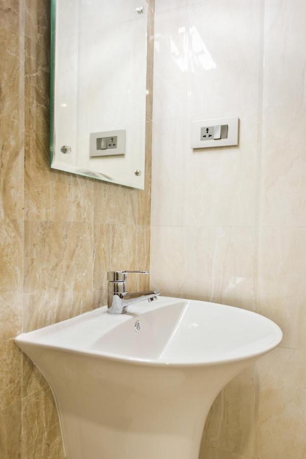 Hotel Garden Inn Kochi Екстер'єр фото
